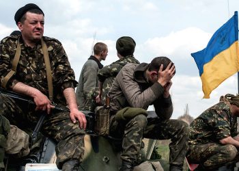 На Донбассе солдат расстрелял собратьев