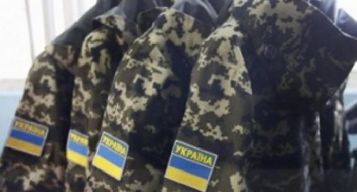 Депутаты ввели штрафы для работодателей за увольнение призывников, - СМИ