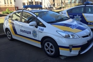 Во Львове пьяные женщины избили полицейских