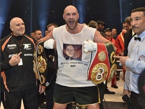 Фьюри назвал Кличко хорошим боксером