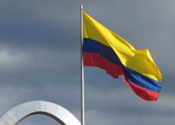 В Колумбии повстанцы требуют мест в парламенте для прекращения конфликта