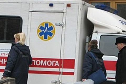 Пять человек отравились во Львове угарным газом