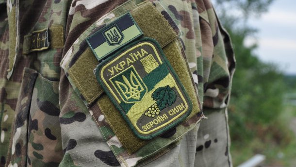 В Мариуполе застрелился двадцатилетний солдат