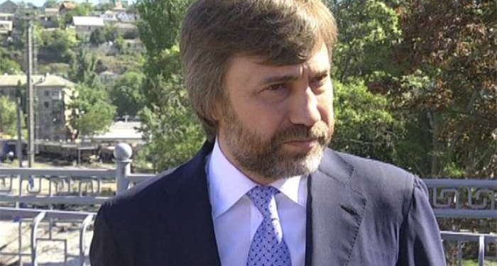 Из офиса регионала Новинского вывозят документы, - пресса