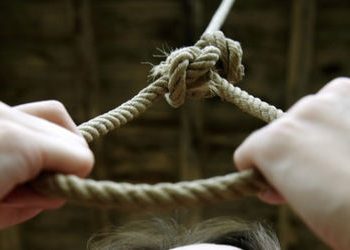 Одиннадцатилетняя девочка в Славянском районе погибла во время игры «Летаргический сон»