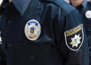 В Киеве мужчина открыл стрельбу в ходе конфликта с коммунальщиками, - пресса
