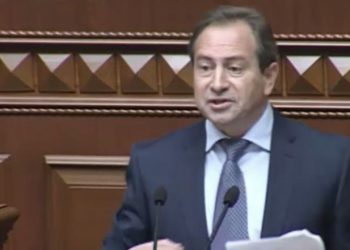 Томенко подает иск против Яценюка