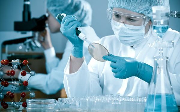В британской школе более 20 учеников потеряли сознание