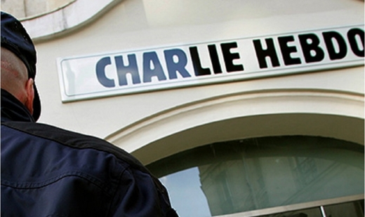 Charlie Hebdo посмеялся над катастрофой А321