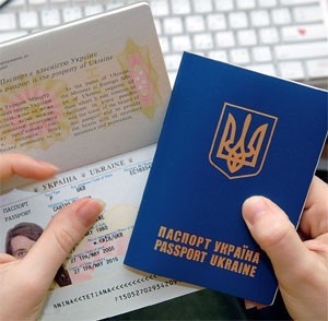 Оформлять загранпаспорт можно будет через интернет