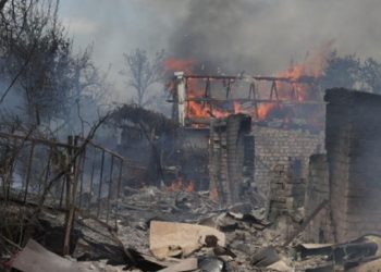 Опубликована видеозапись обстрела позиций украинских военных в Марьинке