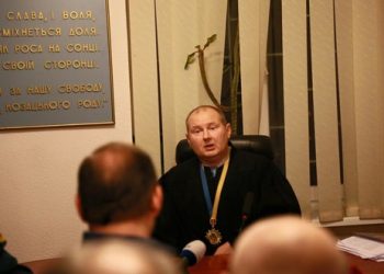 Судья принял решение о мере пресечения для Геннадия Корбана