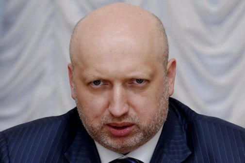 Турчинов заявил о возрождении капелланского служение в армии, - пресса