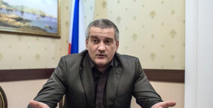 Аксенов объявил в Крыму режим военного времени, — СМИ