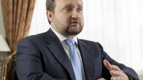 Защита Арбузова заявляет, что у него нет счетов в Латвии, - СМИ
