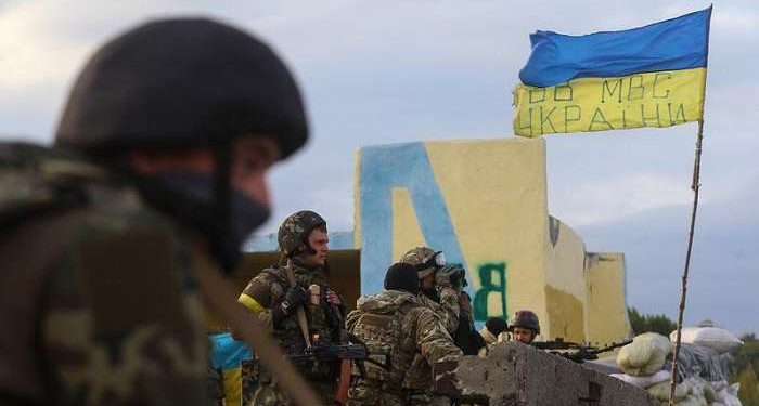 Террористы за ночь 11 раз открывали огонь по силам АТО