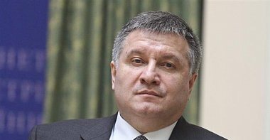 Аваков из-за захвата трех поселков требует созвать СНБО
