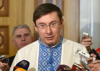Луценко заявил, что БПП готов и к смене Кабмина