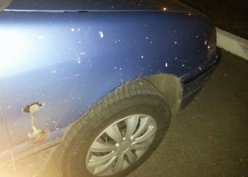 На парковке под Киевом взорвалась граната, есть раненые
