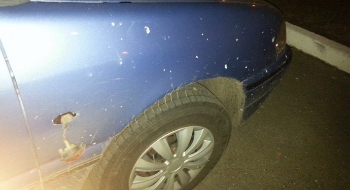 На парковке под Киевом взорвалась граната, есть раненые