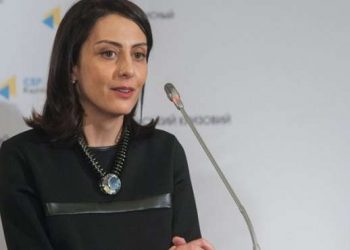 Глава Нацполиции Деканоидзе прибыла в США для переговоров