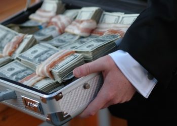 Одного из подчиненных Саакашвили задержали на взятке
