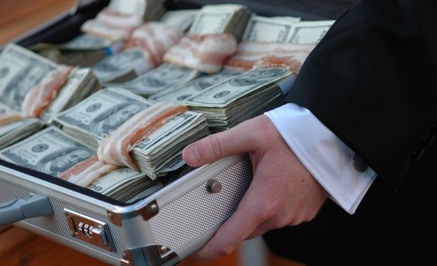 Одного из подчиненных Саакашвили задержали на взятке