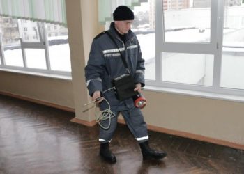 В школе Харькова распылили газ, есть пострадавшие