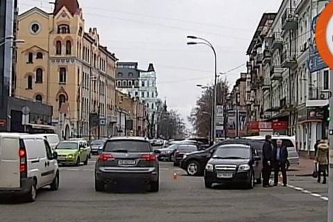 В аварии в центре Киева пострадали два сотрудника ГПУ