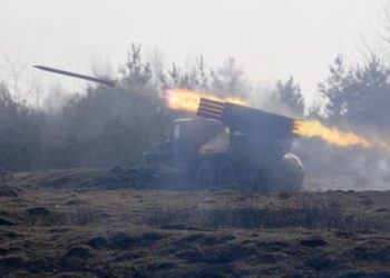 Терористы открыли огонь из «Градов»: снаряды попали в школу