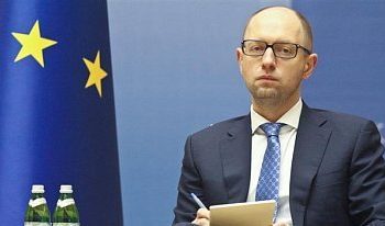 Украина сможет пережить зиму без закупки газа в России, - Яценюк