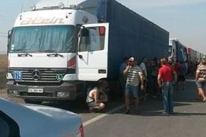 Акцию «Общественная блокада Крыма» переформатируют, - пресса
