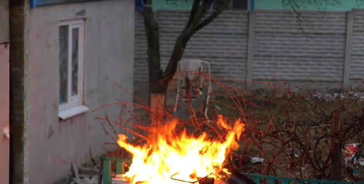 В Харьковской области дом начальника полиции забросали коктейлями Молотова