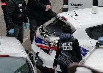 Следы организатора парижских терактов обнаружили в Британии