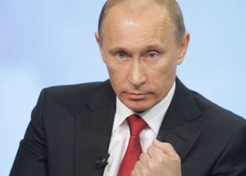 Путин оставит в покое Донбасс через полгода, - экс-премьер России