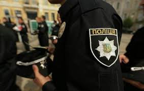 Полиция задержала мужчину, который взорвал авто в Черновицкой области