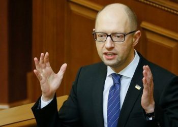 Арсений Яценюк не видит оснований для своей отставки