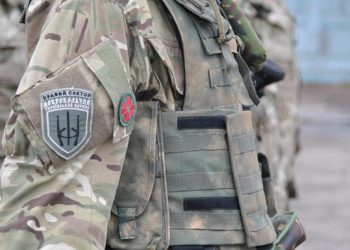 ПС покидает блокпосты на границе с Крымом, - пресса