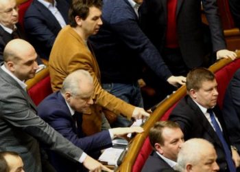 ВР одобрила допуск иностранных военных в Украину для учений