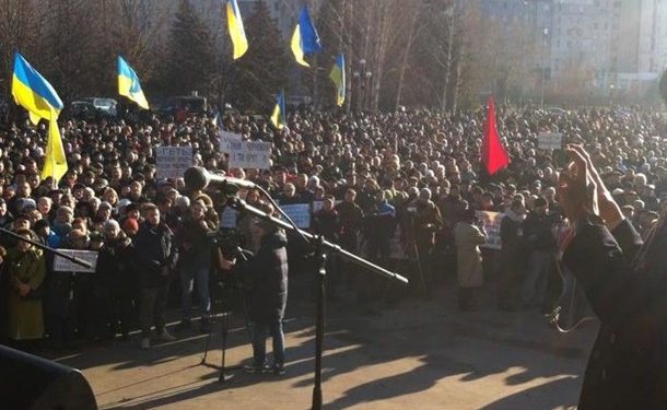 В Кривом Роге собралось очередное вече против нового мэра