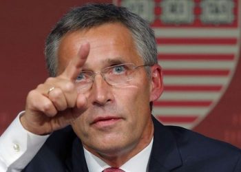 Столтенберг заявил об угрозе возобновления насилия в Украине