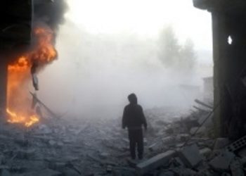 28 человек погибли от ракетных обстрелов в Сирии
