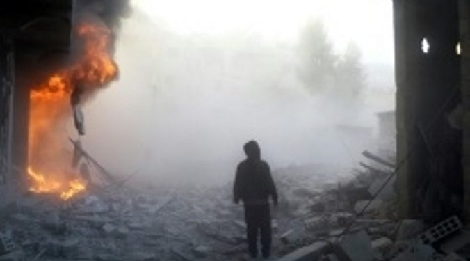 28 человек погибли от ракетных обстрелов в Сирии