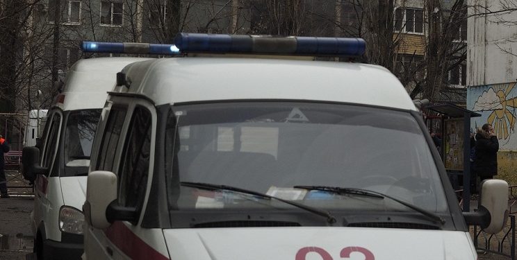 Четыре человека могут находиться под завалами жилого дома в Волгограде, - пресса