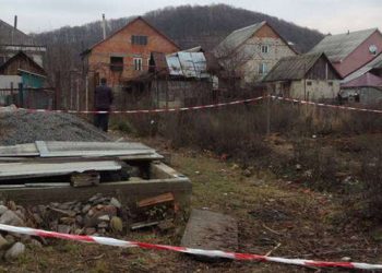 В Закарпатской области в канализации обнаружили расчлененного мужчину
