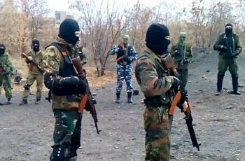 С позиций возле Донецкого аэропорта дезертировали 13 террористов