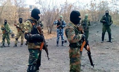 С позиций возле Донецкого аэропорта дезертировали 13 террористов