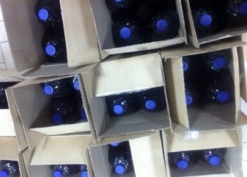 Более 600 литров фальсифицированного спиртного изъяли в Донецкой области