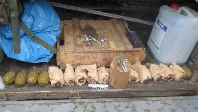 В районе Счастья нашли хранилище с боеприпасами