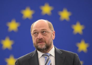 СМИ: Европарламент обвинил Дуду в «путинизации» Польши
